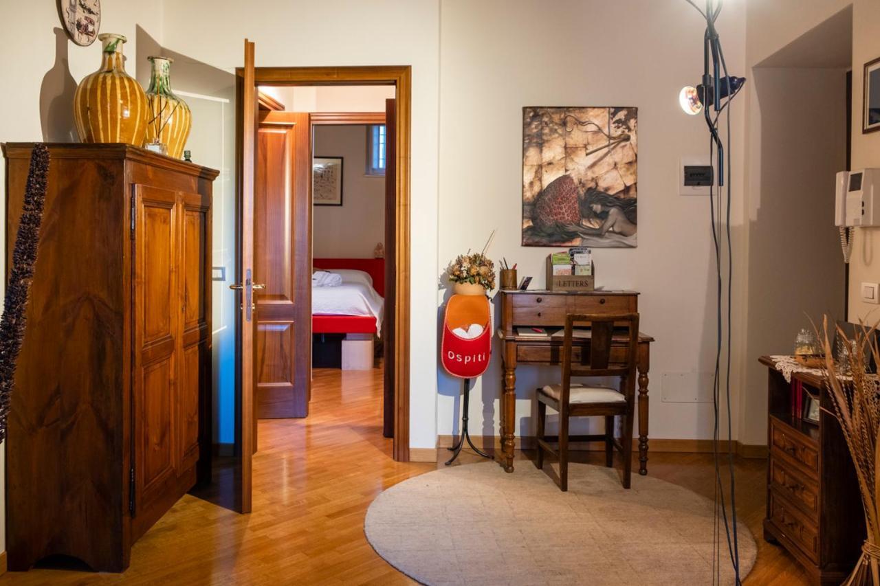 Ai Cinque Archi Apartment เวโรนา ภายนอก รูปภาพ