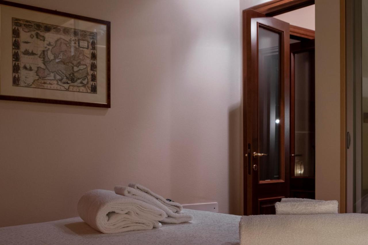 Ai Cinque Archi Apartment เวโรนา ภายนอก รูปภาพ